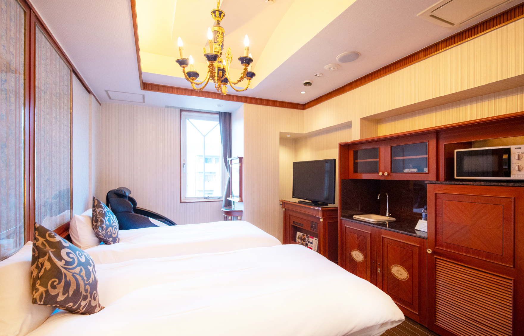 Standard twin room