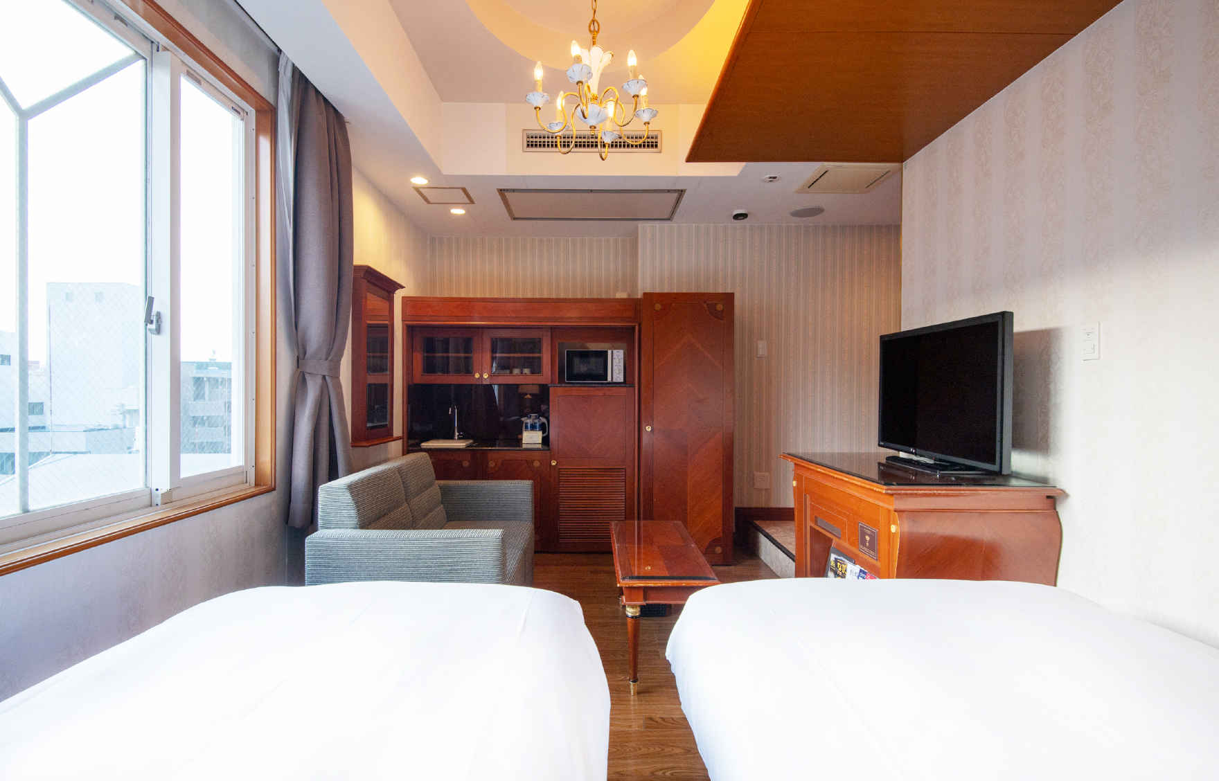 Hollywood twin room